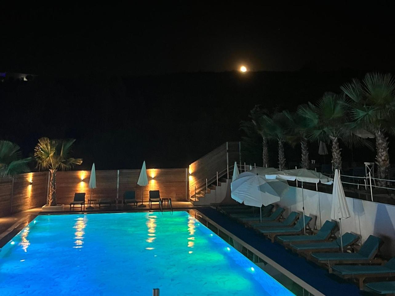 Saint Michelle Residence Shetaj エクステリア 写真